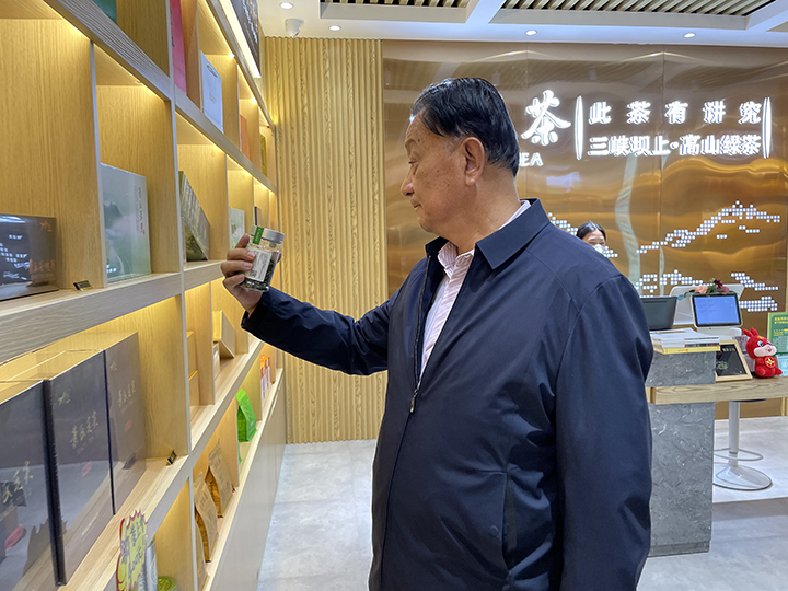 图3.jpg
