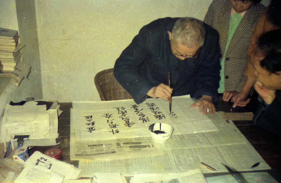 图5：宜红史料.jpg